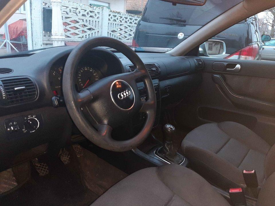 AUDI-A3