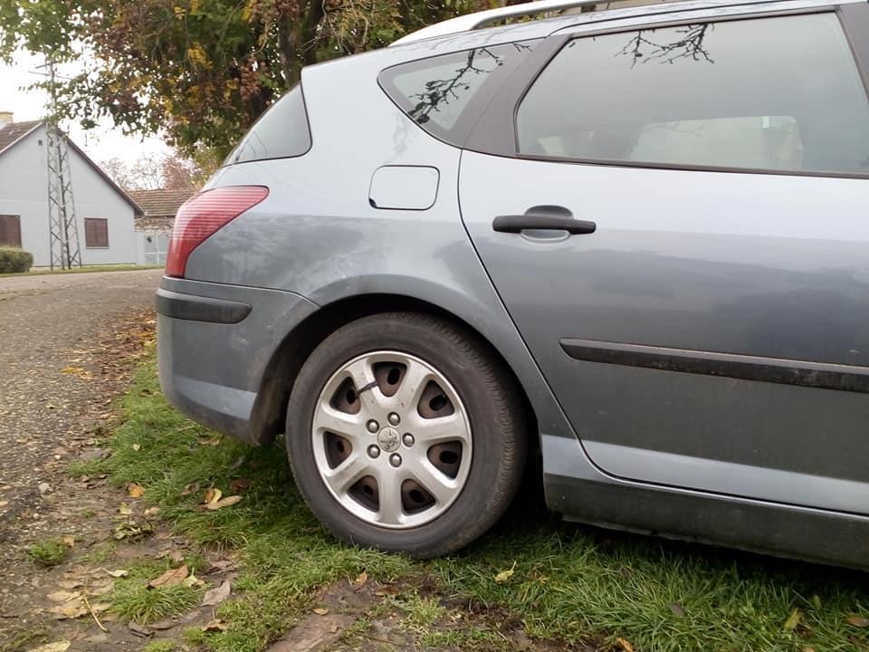 Auto-pali-ide--auto-je-dobar--