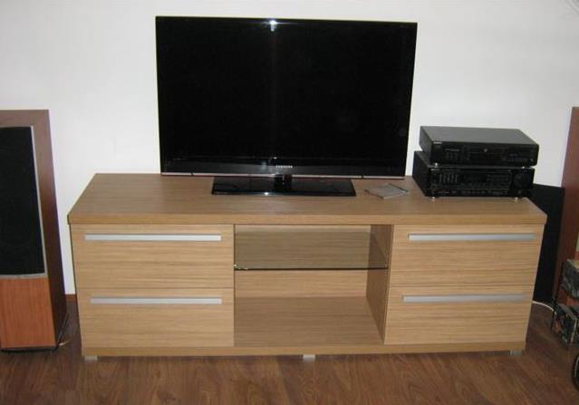 TV komoda