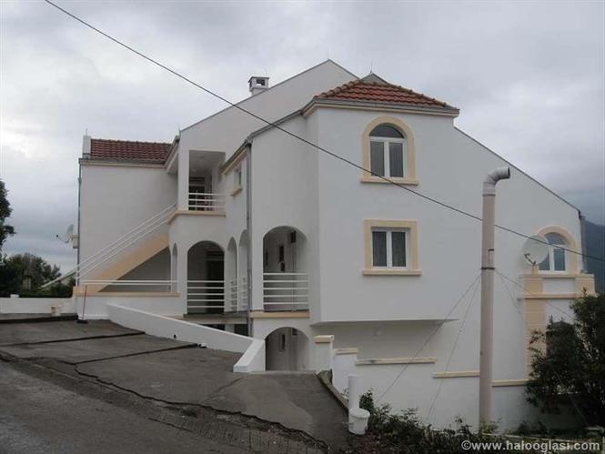 Prodajem apartman-stan