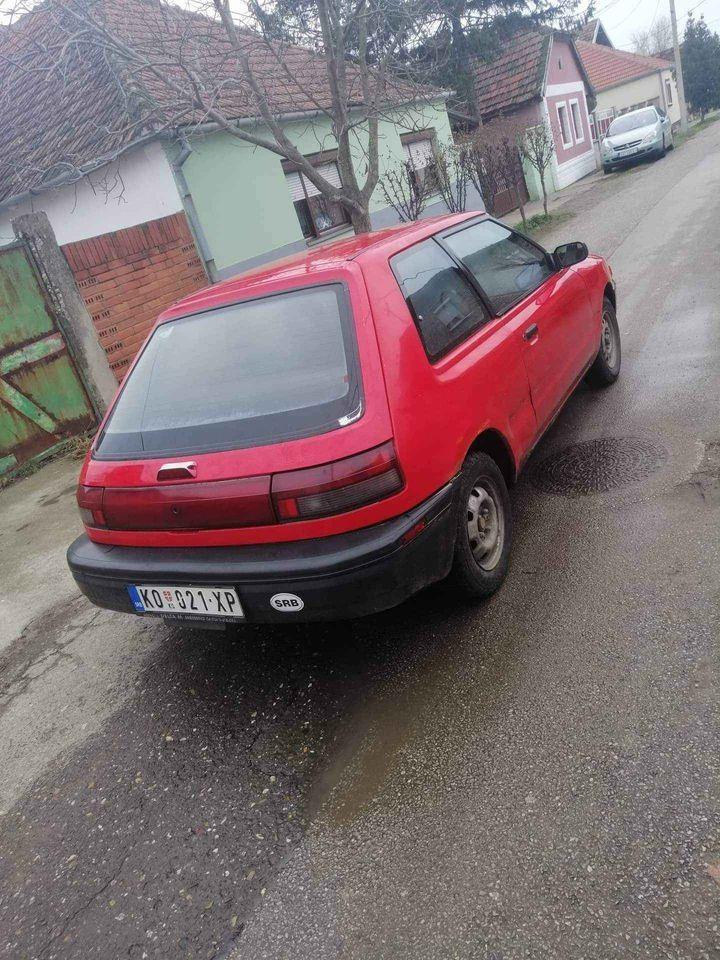 Mazda-323