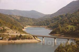 Plac-od-9000m2-Zavojsko-Jezero