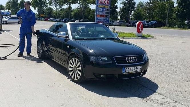 Audi A4 -03