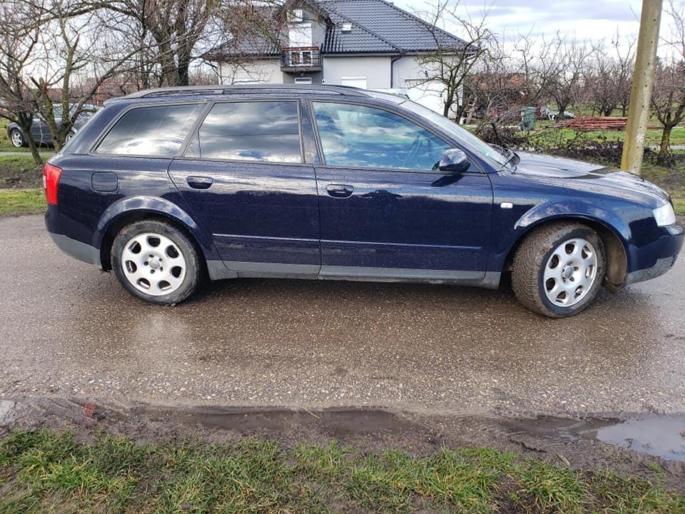 Audi-a4-kar-1-9d-2002