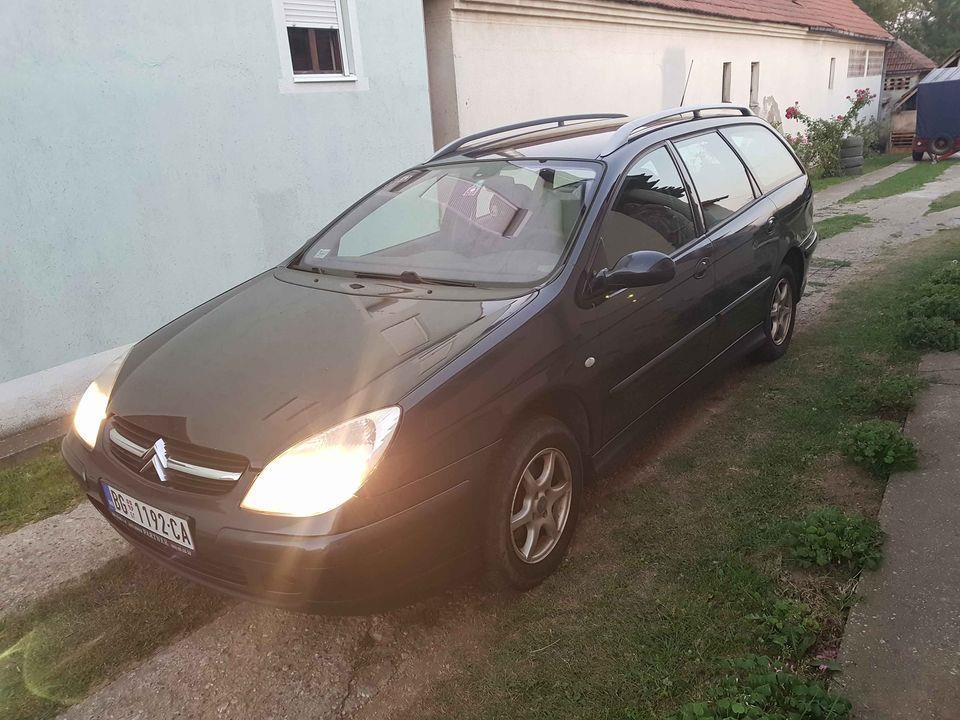 Mercedes-E-250