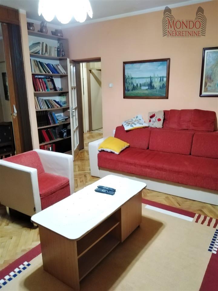 SALONSKI-3-5-SOBAN--CENTAR