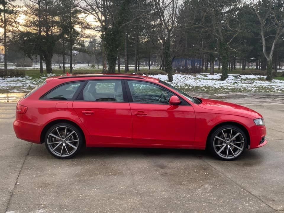 AUDI-A4