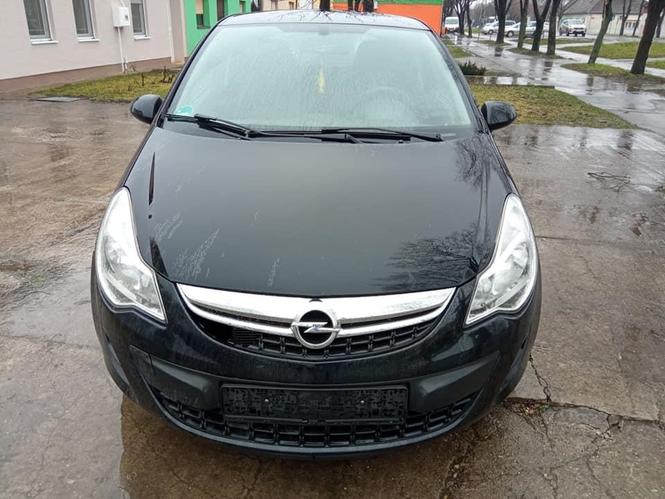 Opel corsa 2013