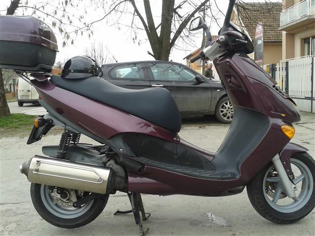 Aprilia-leonardo-150
