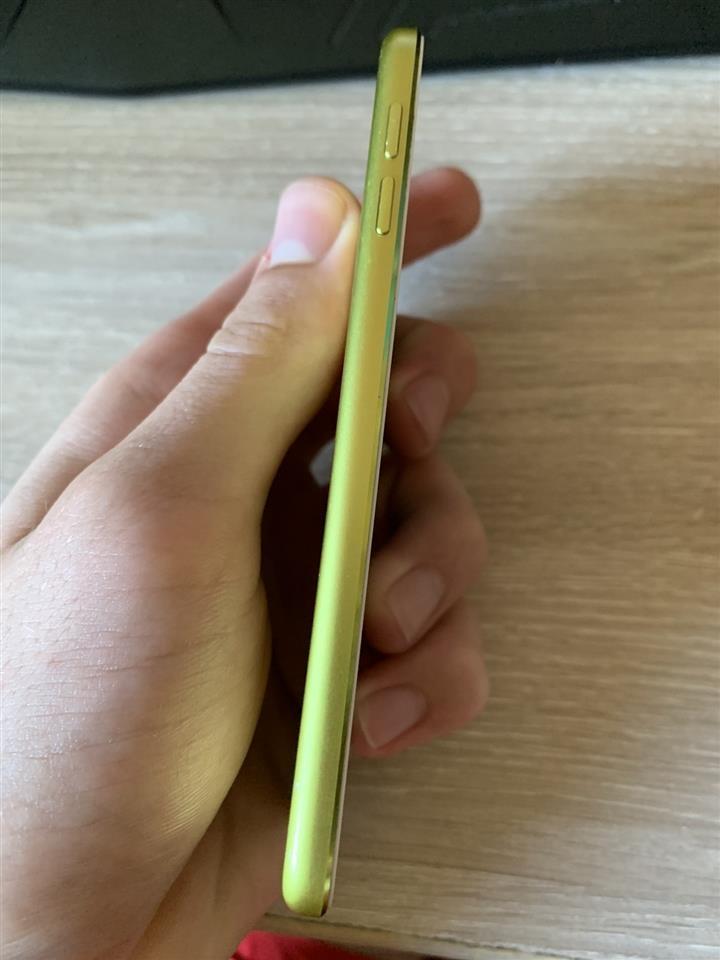 iPod-touch-5th-generation-32gb-zuti