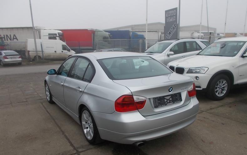 BMW-320-2-0-B--05