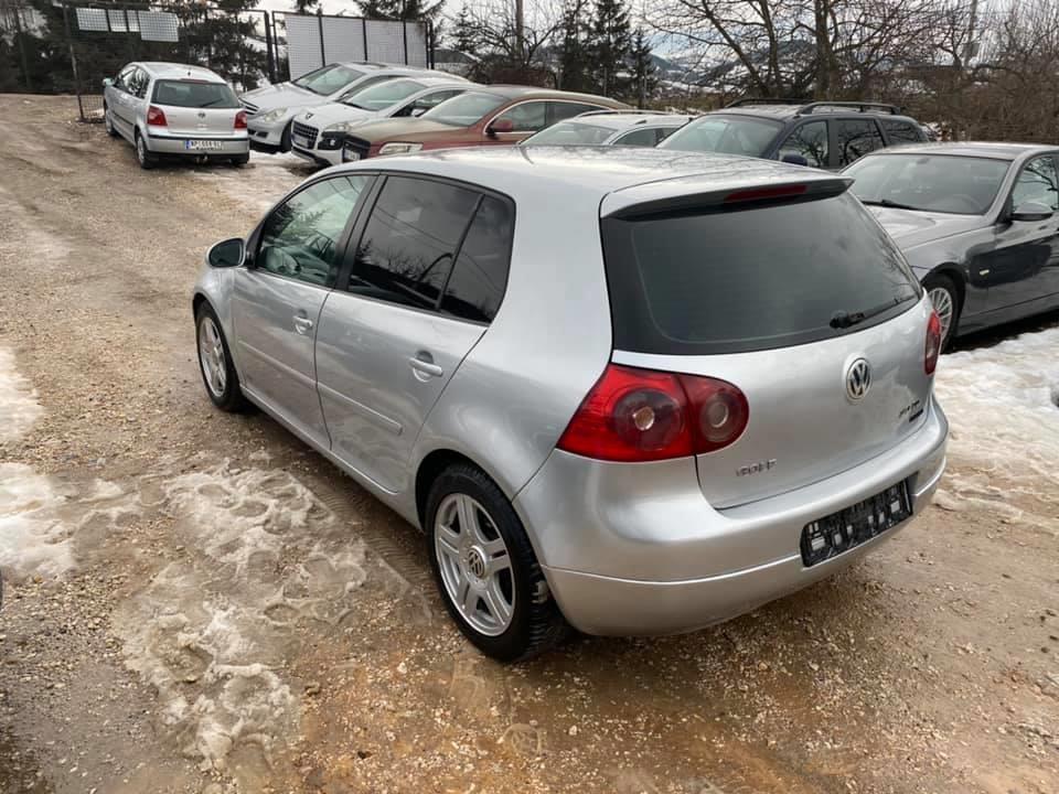 VW-GOLF-V
