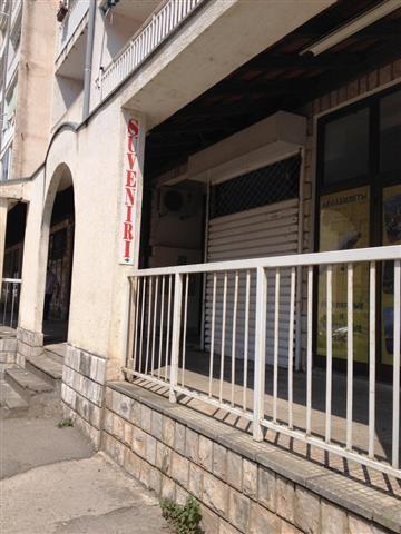 Prodajem-local--u-Budvi