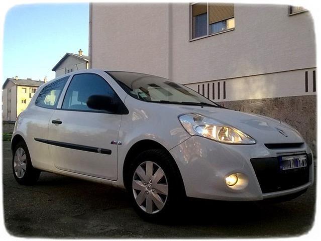 Renault Clio III  1.5DCI -10