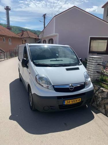 KOMBI OPEL VIVARO