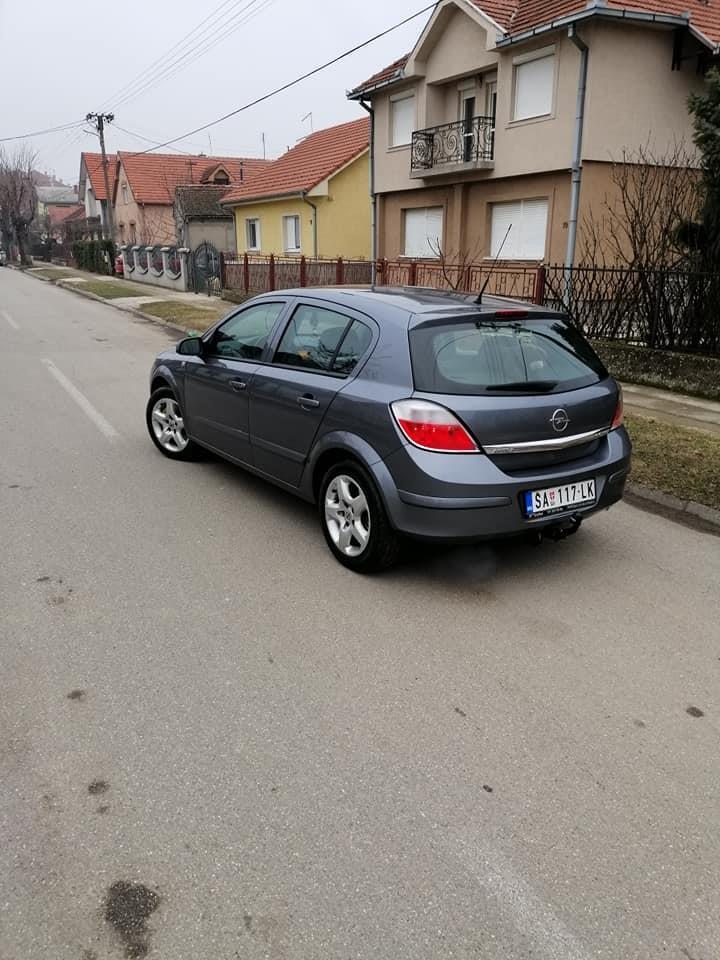 Opel-Astra-H