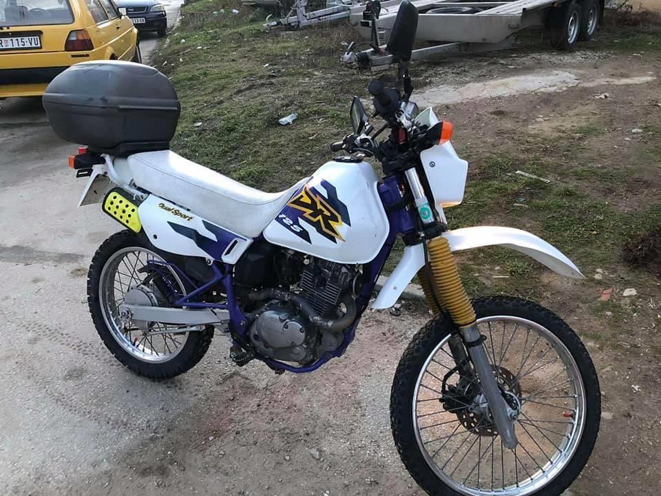 SUZUKI-DR-125