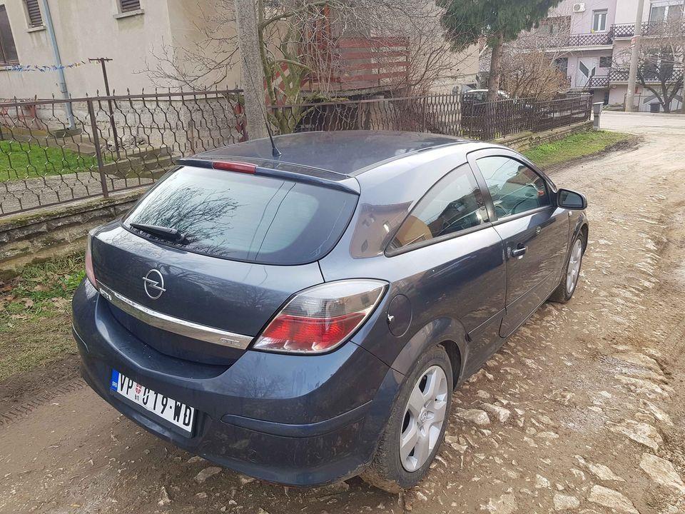 Opel-Astra-H