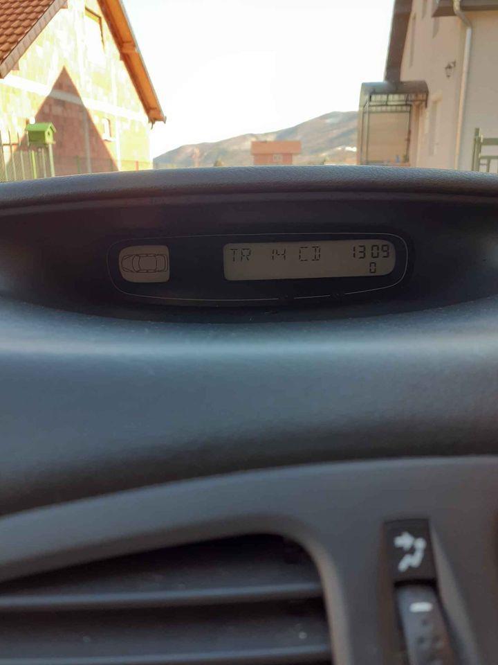Renault-laguna-2-2004godiste