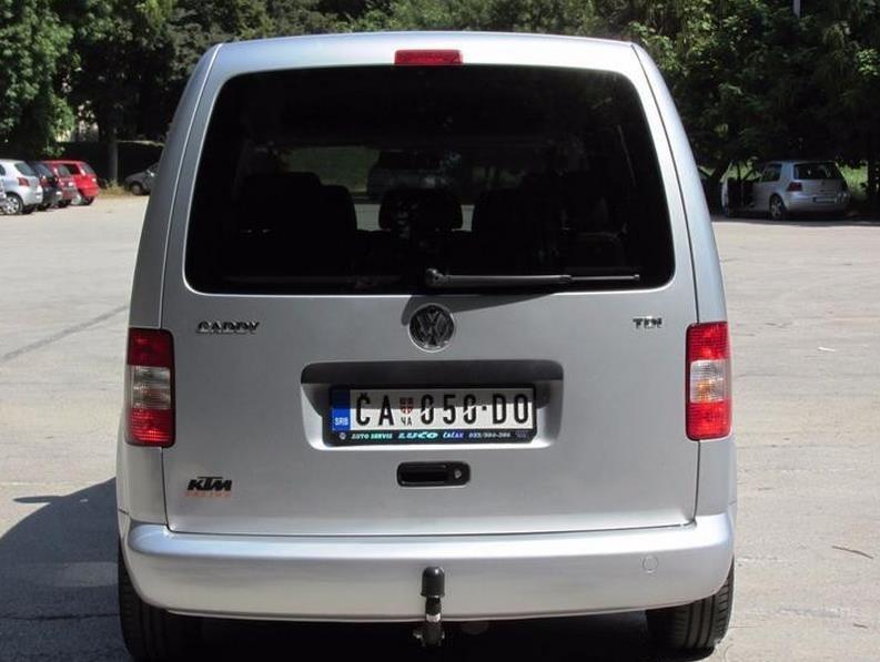 VW-Caddy-LIFE--08