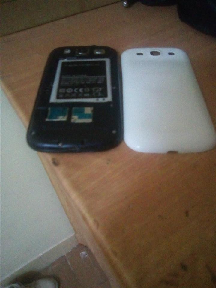 Prodajem-samsung-galaxy-s-III
