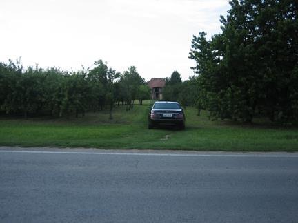 Plac 12700m2 sa kucom u stilu DVORCA
