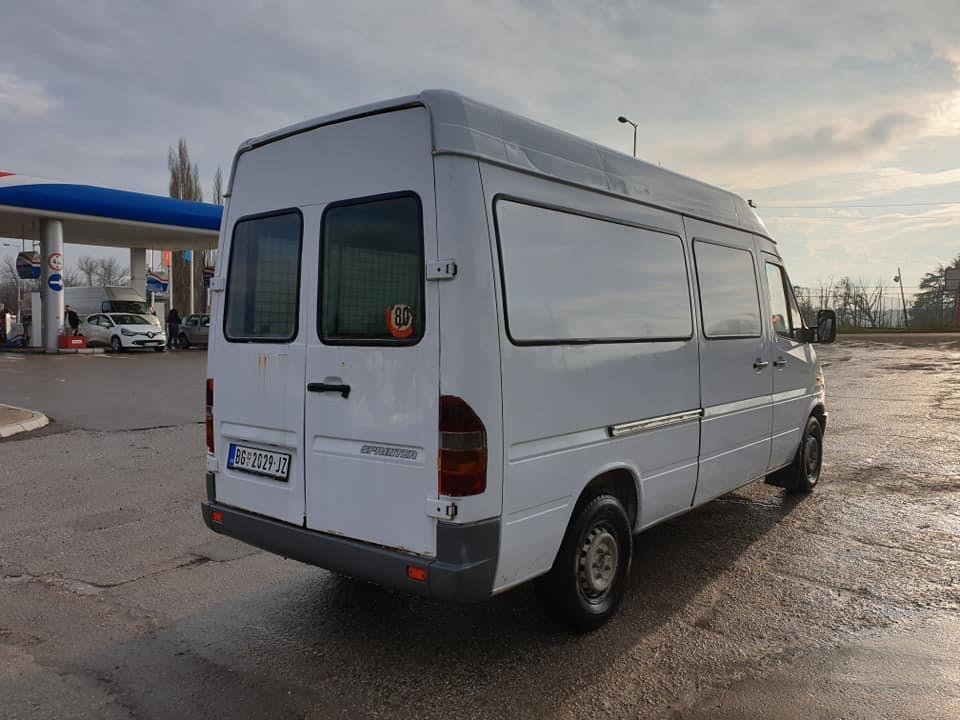 MERCEDES-SPRINTER-310D-TERETNI
