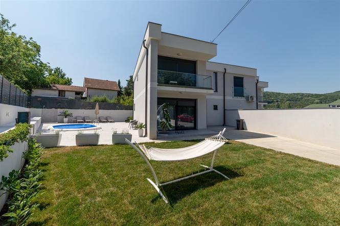 Ma Maison Vila