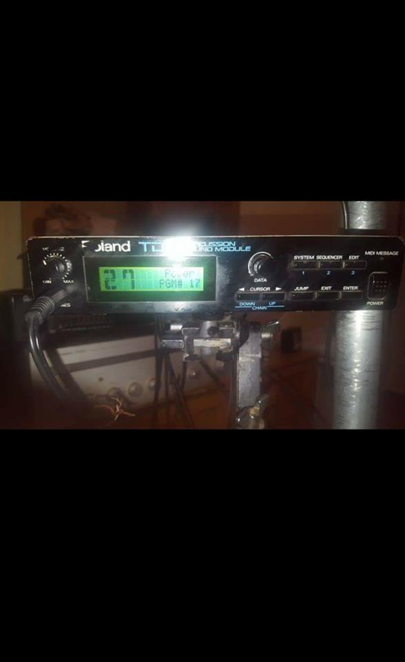 Bubnjevi-ROLAND-TD-7-