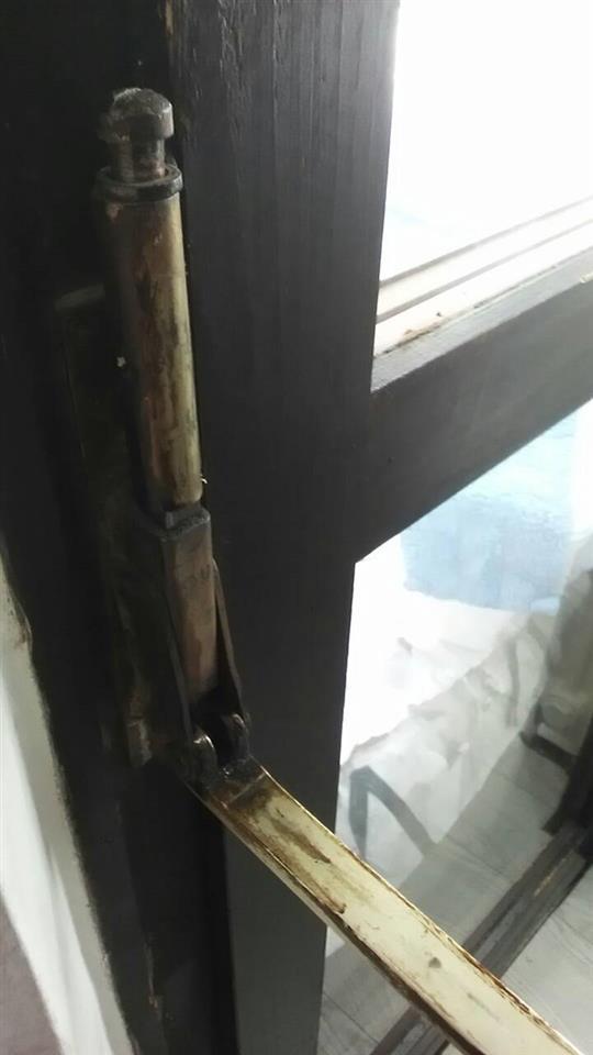 Servis-Drvene-Stolarije