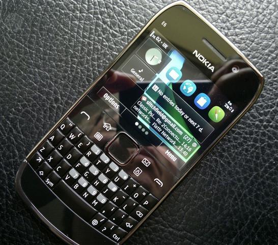 Nokia E6