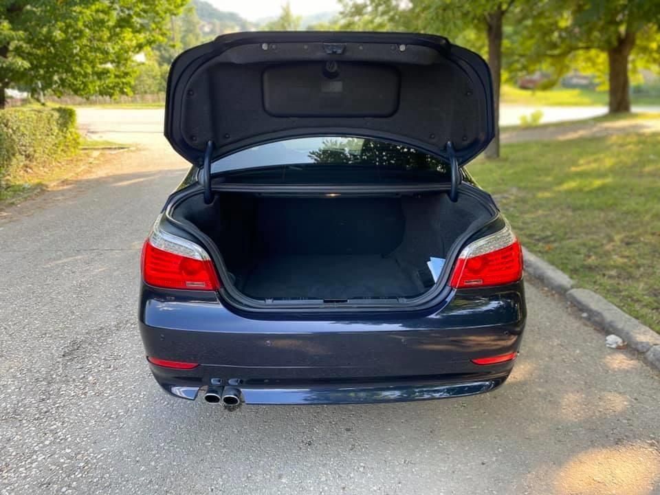 BMW-525-D