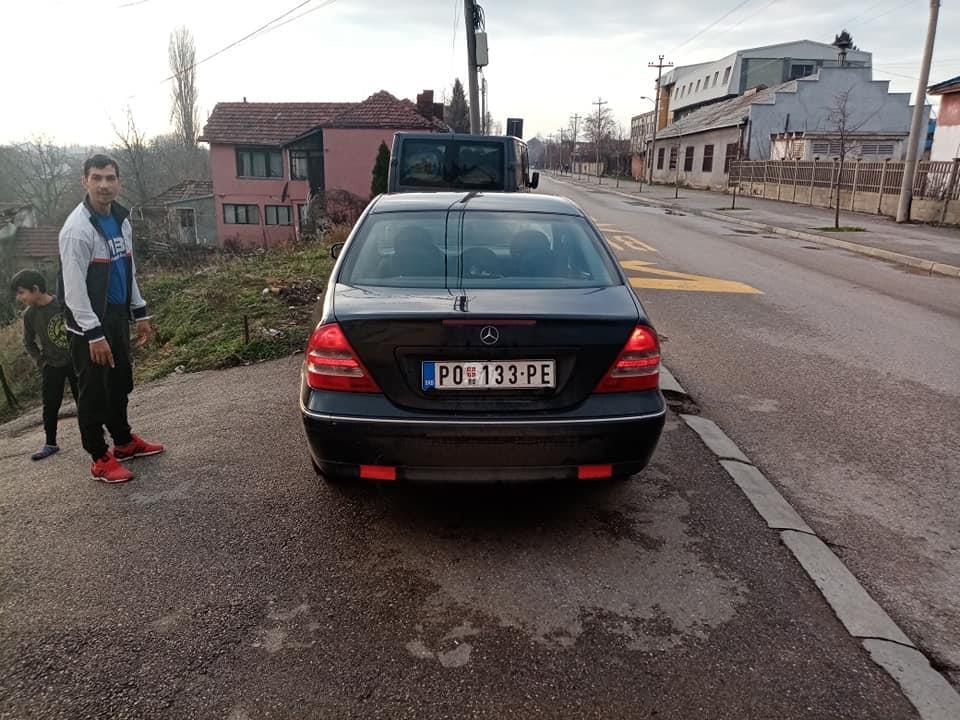 Mercedes-E200-kompresor