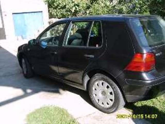VW-Golf-4--01