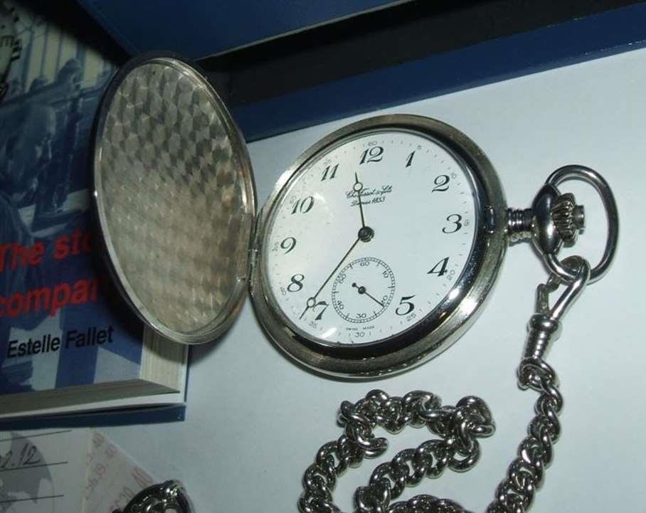 Džepni-sat-TISSOT-Savonnette