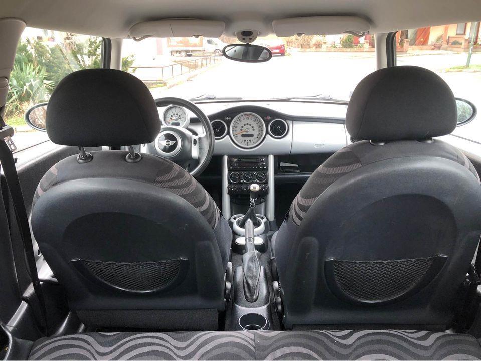 Mini-Cooper