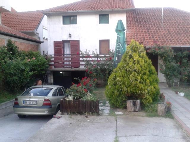 Kuca Visnjicka Banja 240m2 Na 6 Ari Placa Beograd