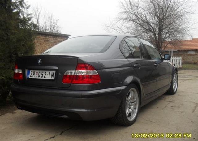 BMW-320-E46--02