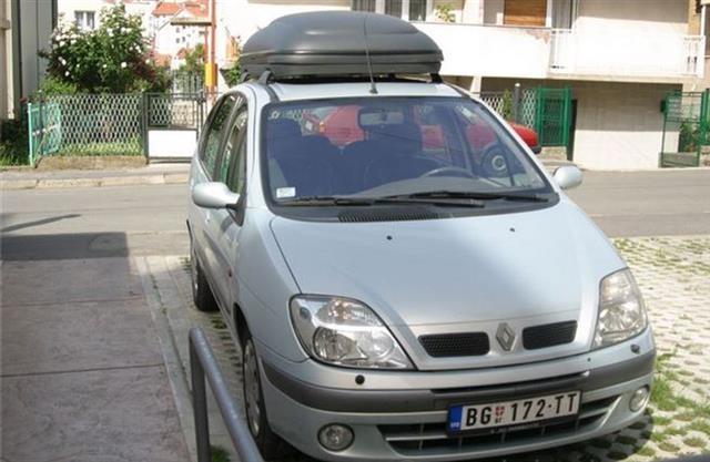Renault Scenic 1.9 dci -01 