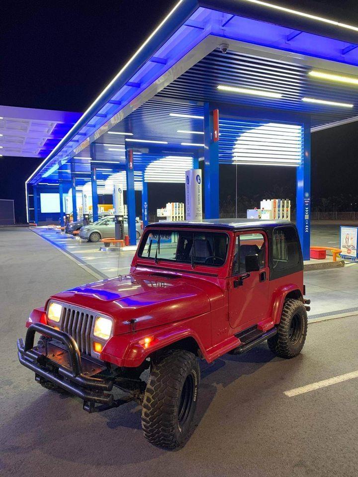 Jeep-Wrangler-4-0