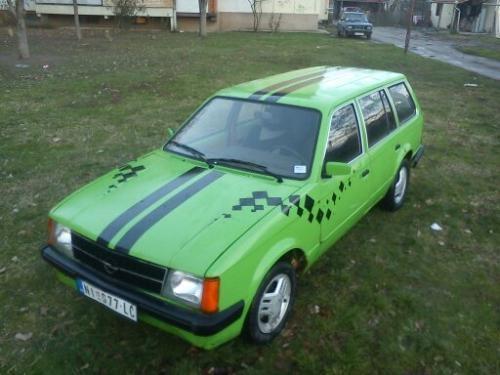 Opel Kadet -84