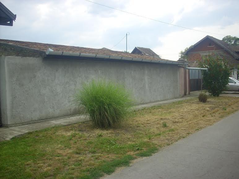 Plac-od-2500m2-Backo-Petrovo-selo