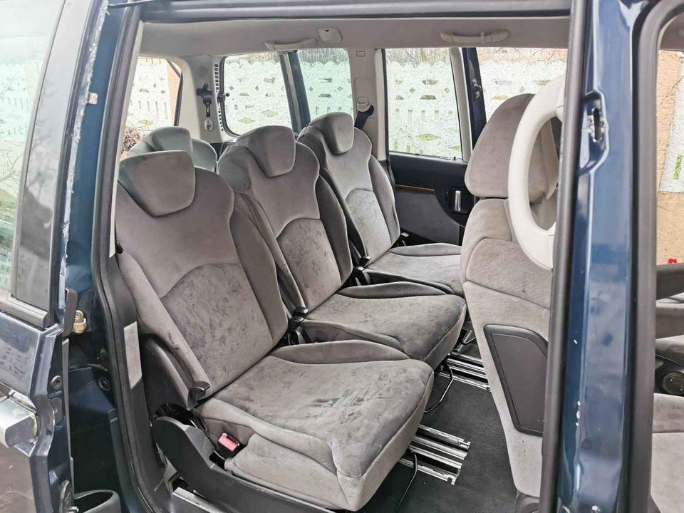 CITROEN-C8