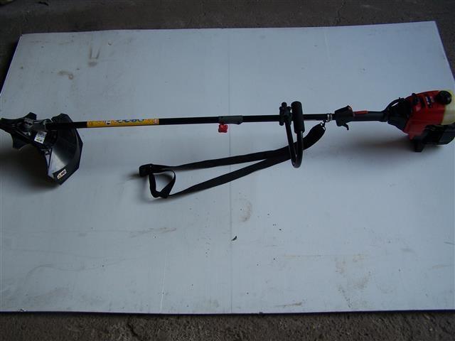 Benzinski trimer MTD790M