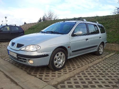 Renault Megane 1.9 dti -03