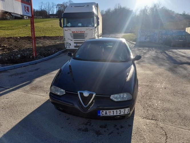 Alfa 156