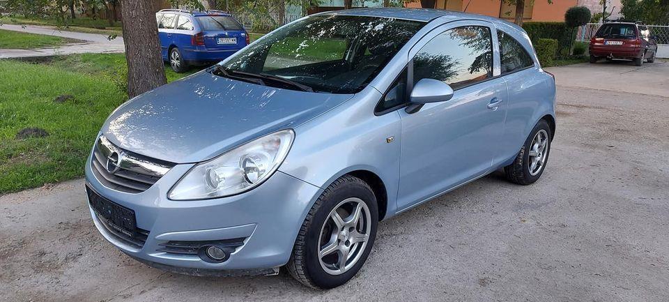 Opel-Corsa--D
