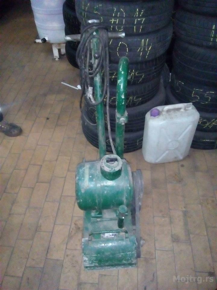 Masina Za Hoblovanje Parketa Beograd