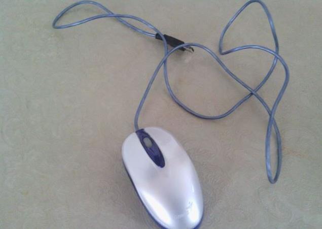 USB-Genius-mis-sa-kablom