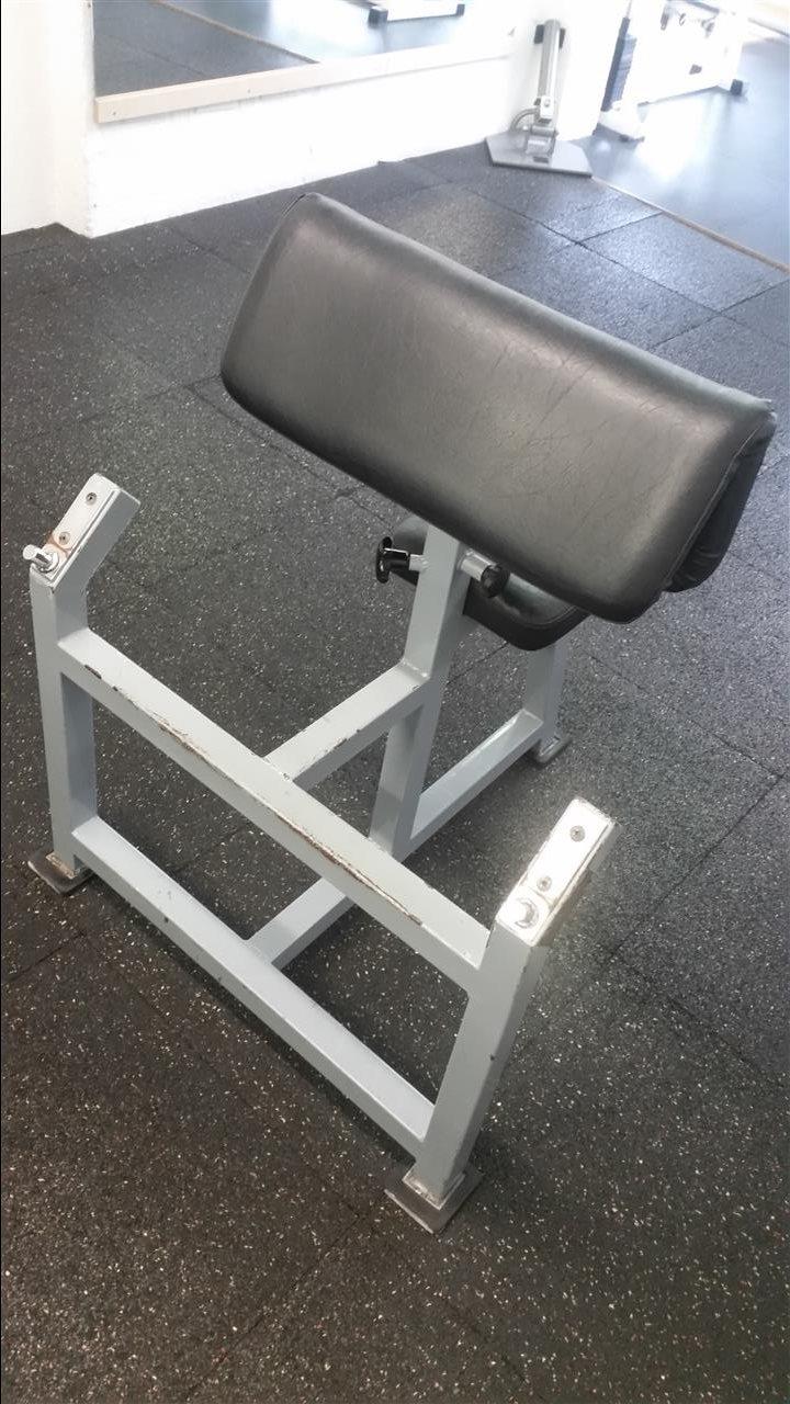 KLOP-ZA-UPOGIB-KOMOLCA-SCOTT-BENCH